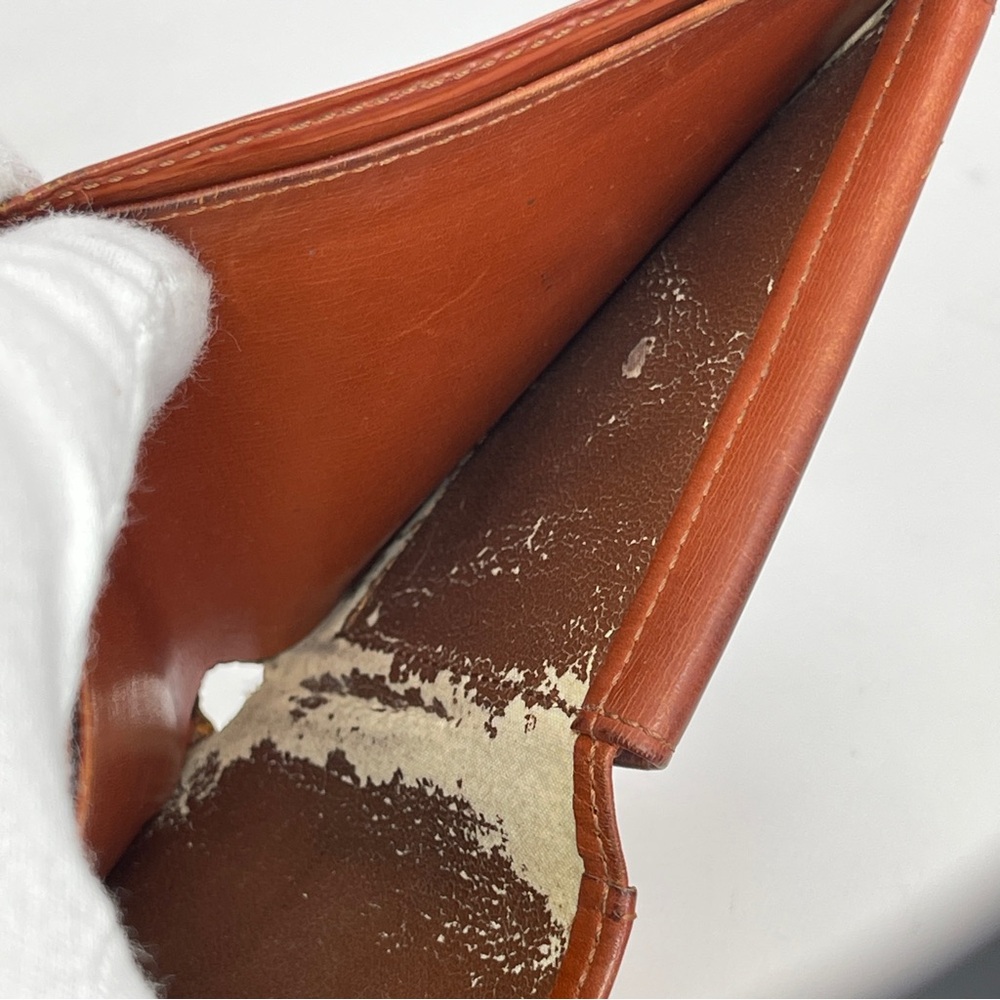 LOUIS VUITTON LV Burnt Sienna Epi Bifold Wallet - Picture 6 of 14
